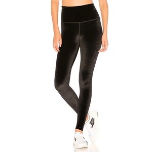 Beyond Yoga Velvet Motion High Waisted Legging in Black Size Small